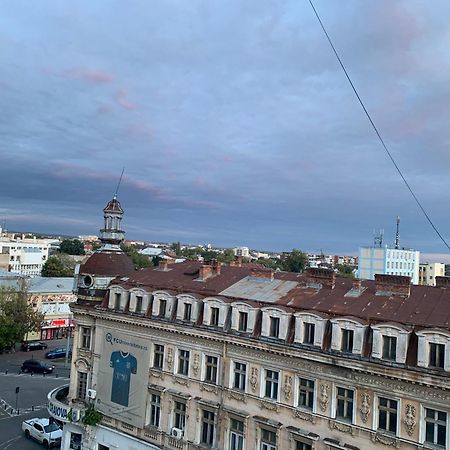 Minerva Ultracentral Apartman Craiova Kültér fotó