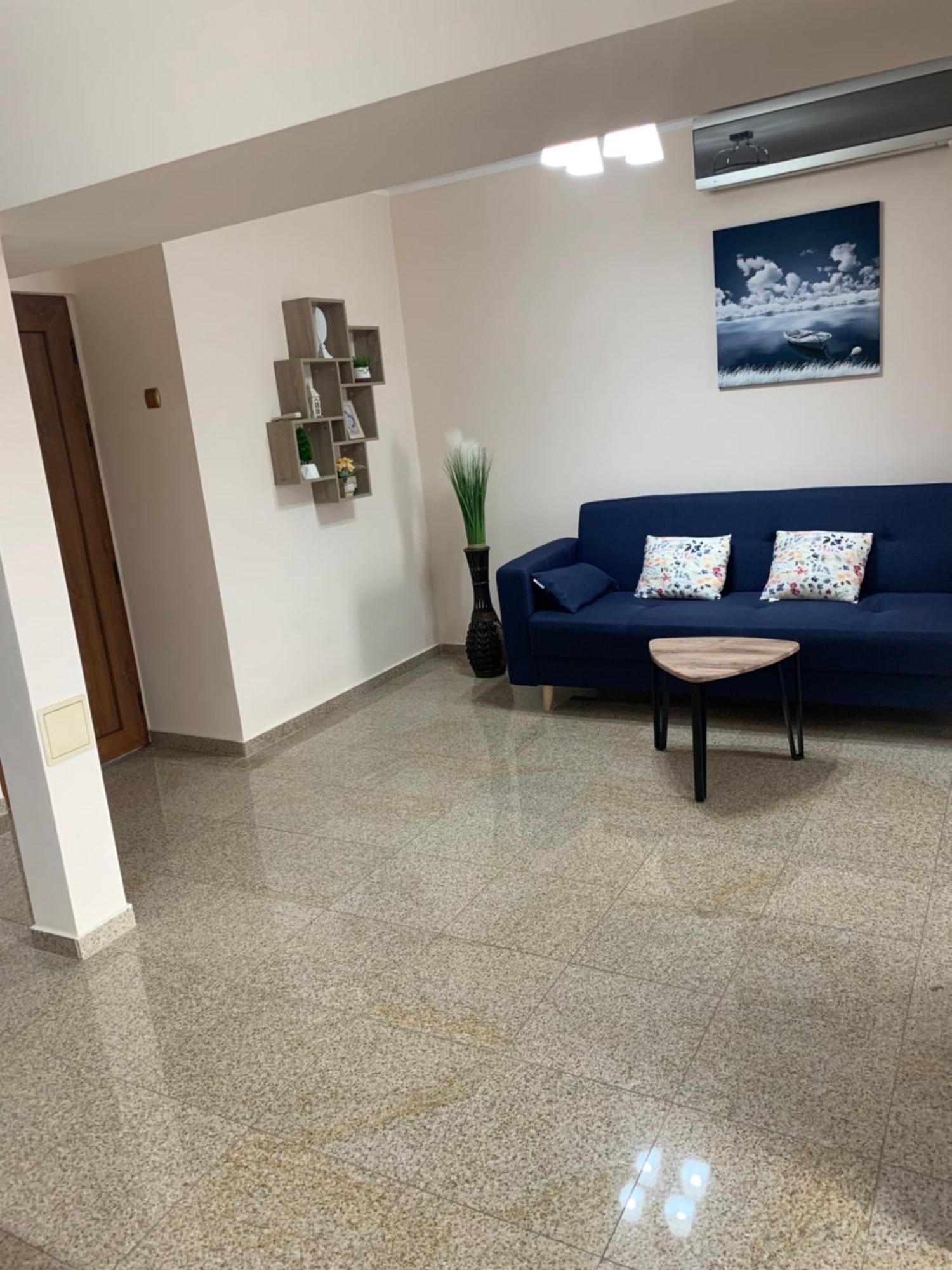 Minerva Ultracentral Apartman Craiova Kültér fotó